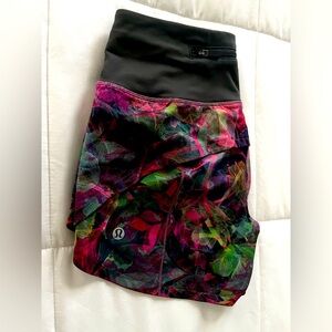 Size 0 3 inch Lululemon shorts